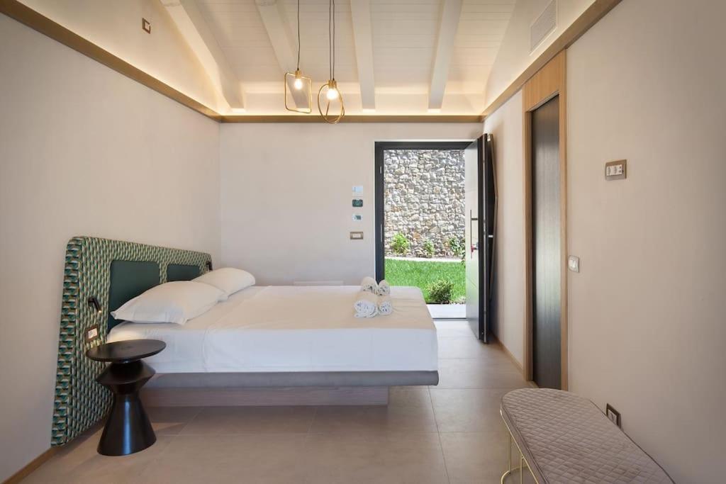 Villa Divina-Apt Armonia-Con Piscina E Vista Lago 布伦佐内堡 外观 照片